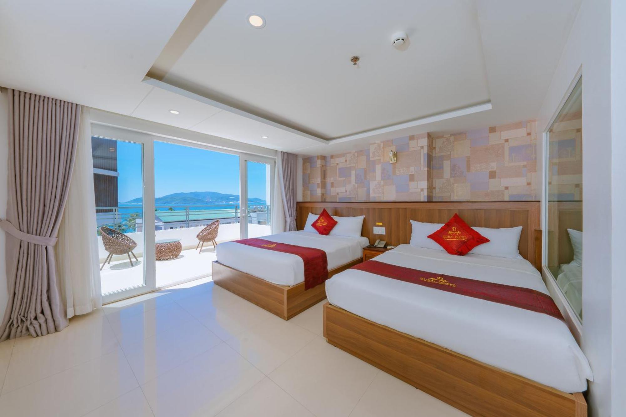 Suite Gia Đình Có Ban Công