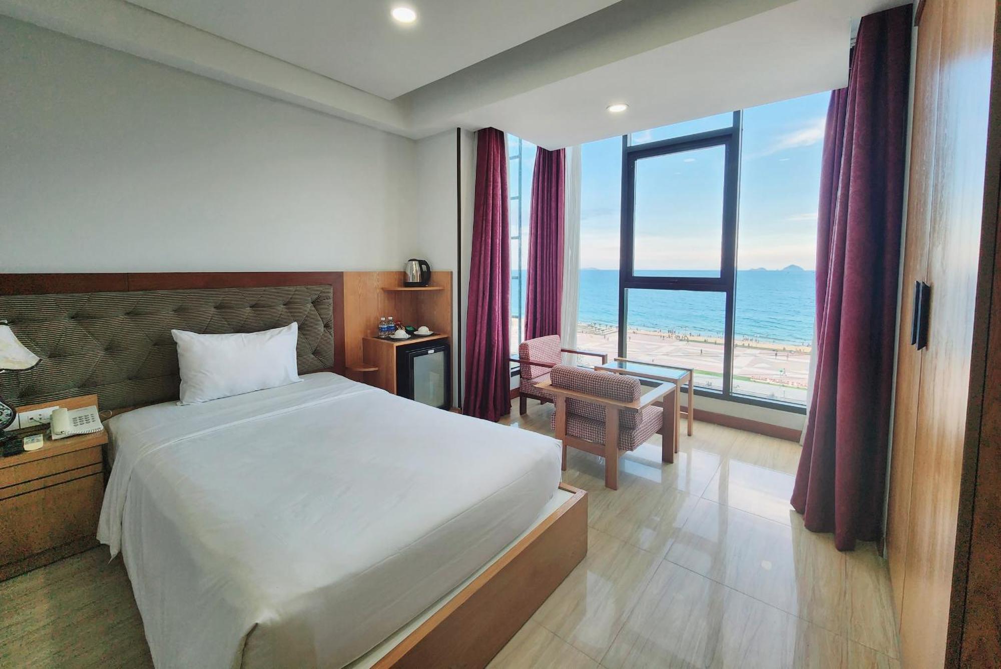 Premier Double or Twin Room with Ocean View