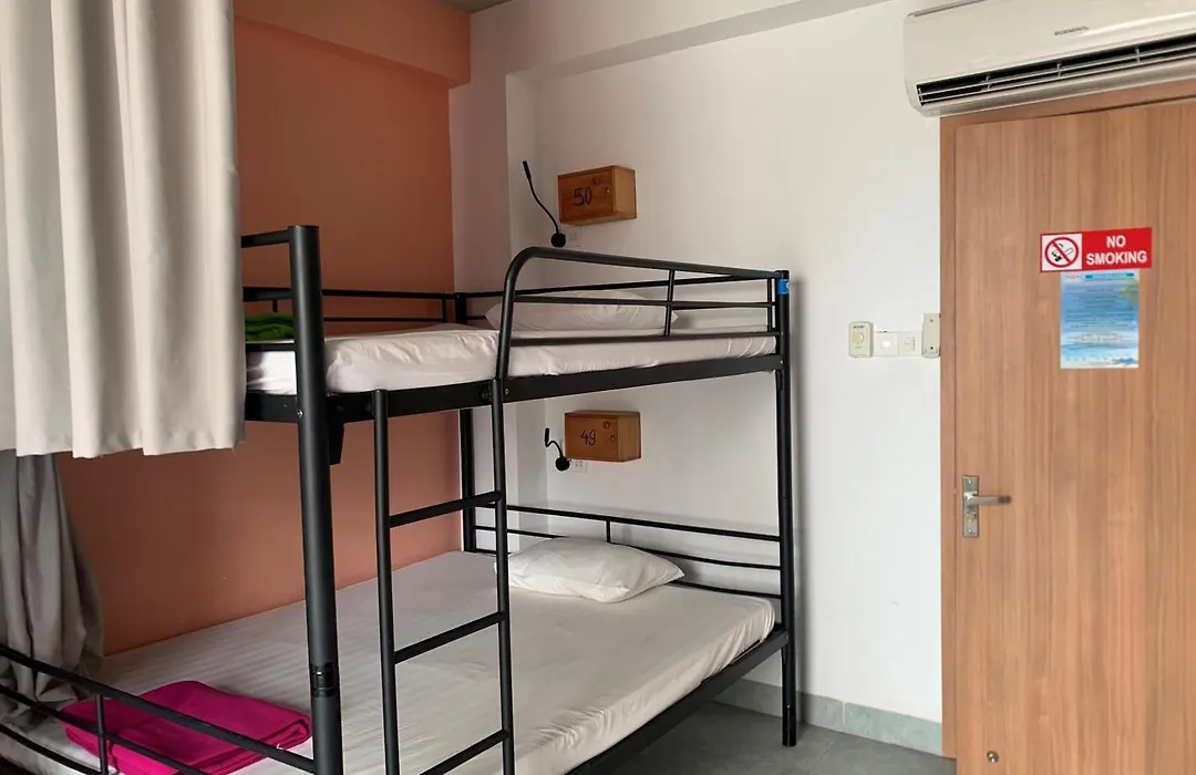 Bondi Backpackers Nhatrang-1