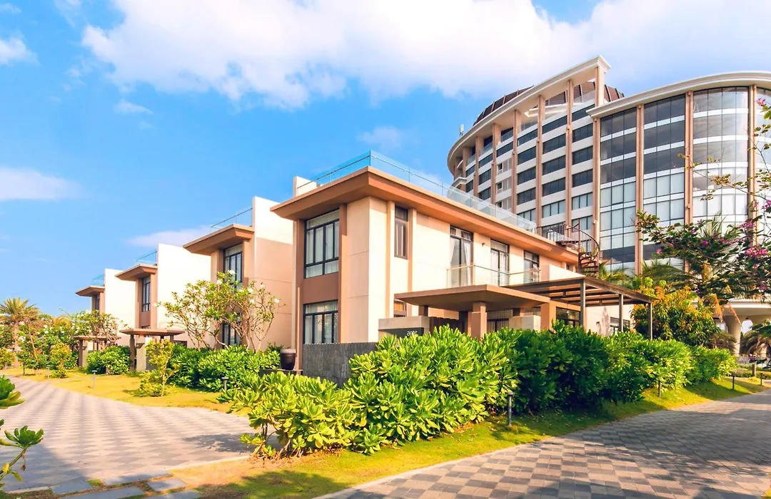 Sunny - Resort Villas & City Apartments 2-1