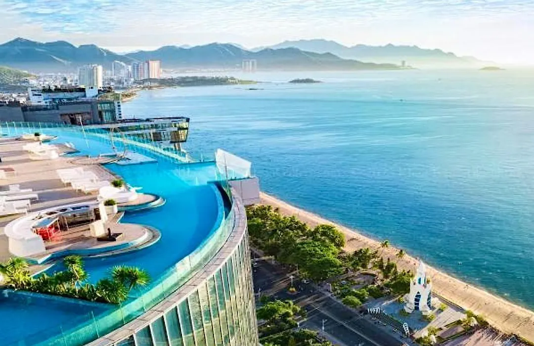 Panorama Sky Beach Nha Trang-1