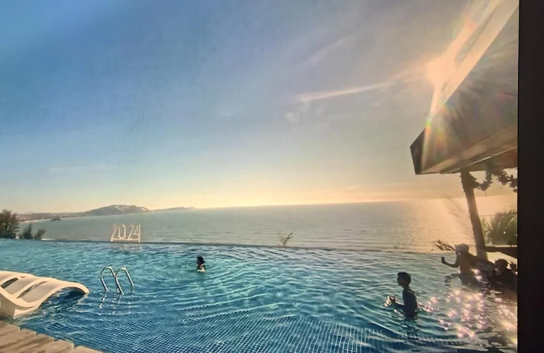 Amora Ocean Suites Beach-1