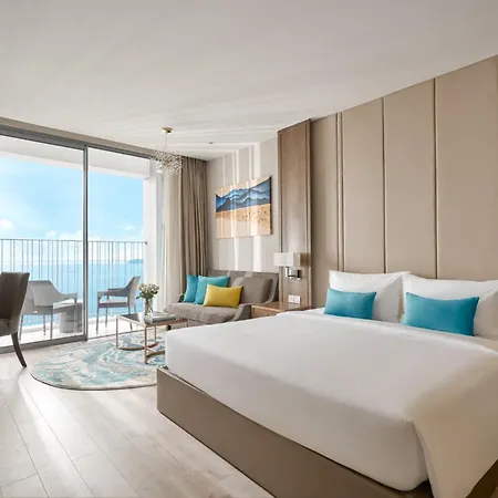 Oceanfront Suites Nha Trang-2