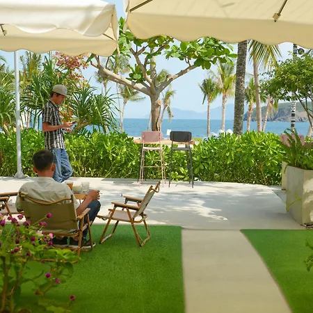Cozy Front Beach House Wid Private Beach-2