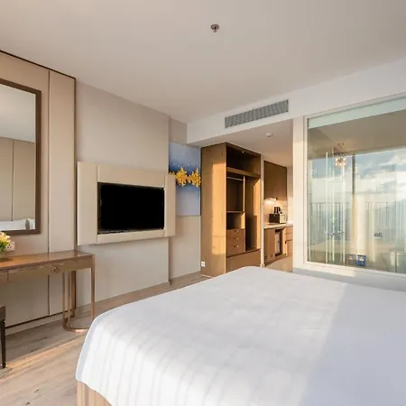 G2P Panorama Nha Trang Oceanview Apartments-3