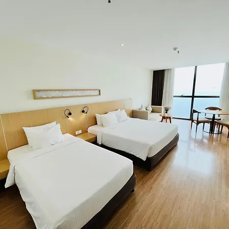 Starcity Bayfront Nha Trang Hotel-2