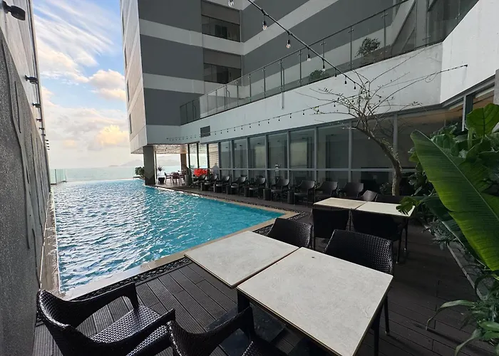 Panorama Luxury Beach Front Residences