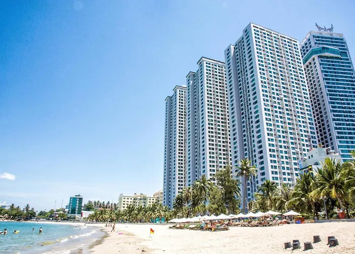 Seahome Beachfront Apartment - Mường Thanh Viễn Triều