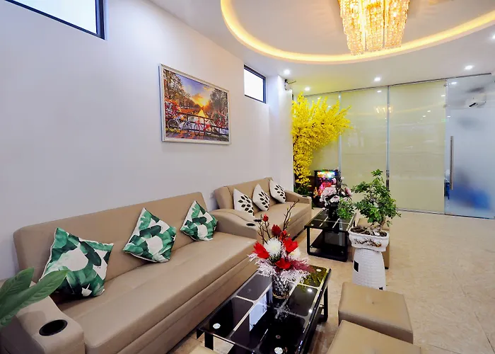 Khách sạn Mega Light