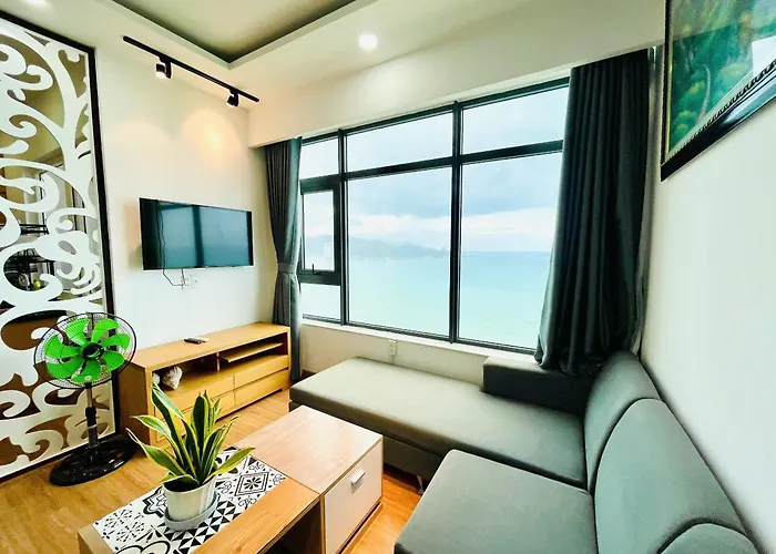Chill & Sea Apartment - Beachfront Hon Chong Nha Trang
