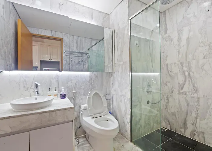 De' Lora Goldcoast & Center Apartment