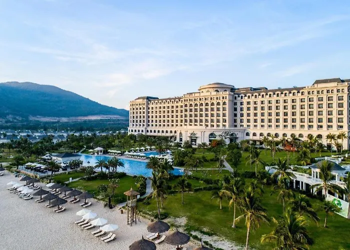 Vinpearl Discovery Rockside Nha Trang